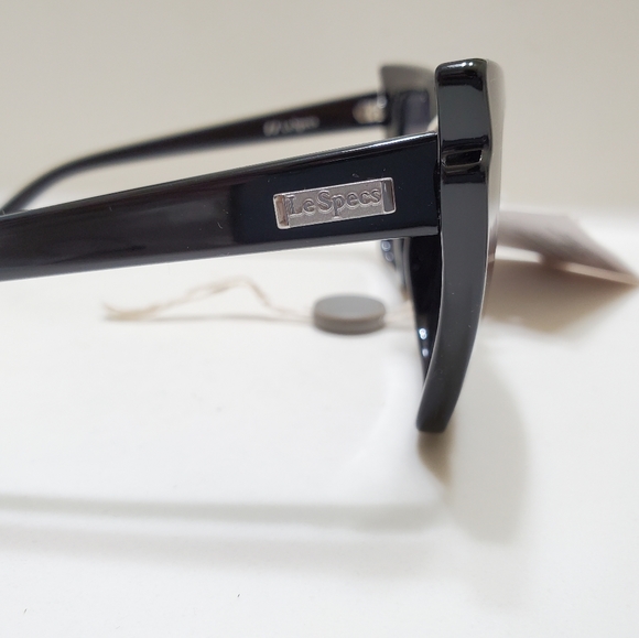 Le Specs cat eye Sunglasses Black